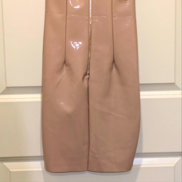 Oh Polly 0 Trust in V Nude Vinyl Bodycon Dress - Picture 8 of 9
